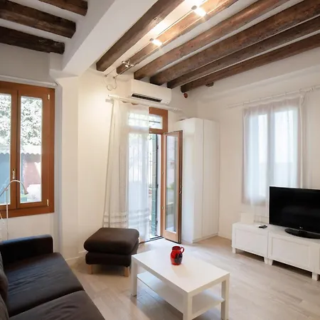Apartment Ca Lion By Venicevillas, Vicino Biennale